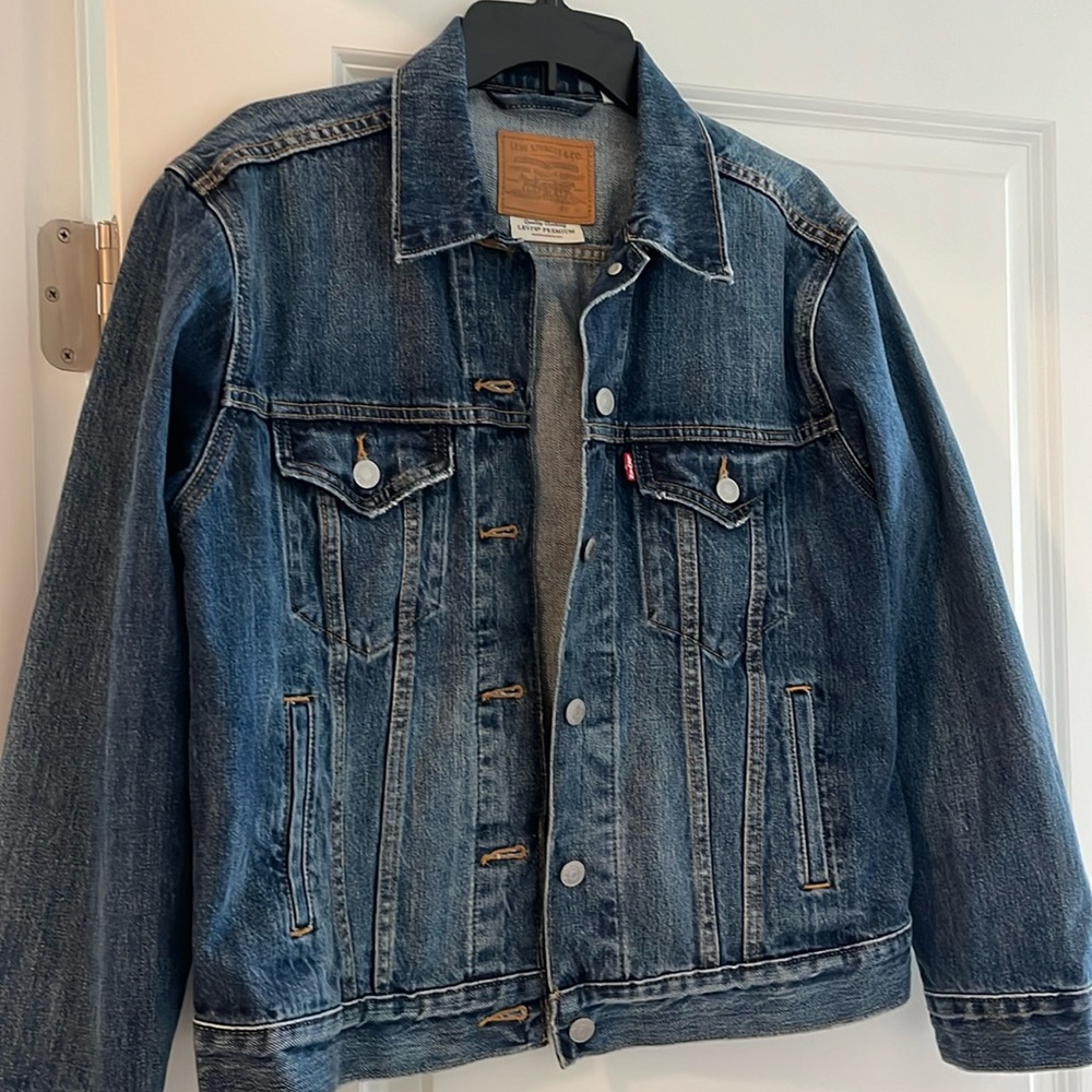 Levi’s denim jacket